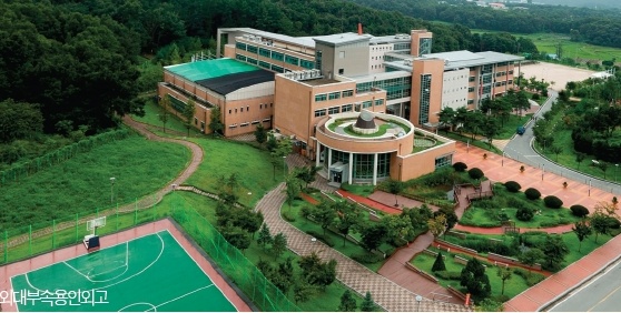 �б�����